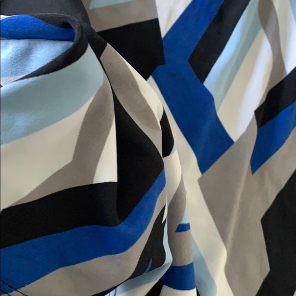 Sale - Picture 3 of 3